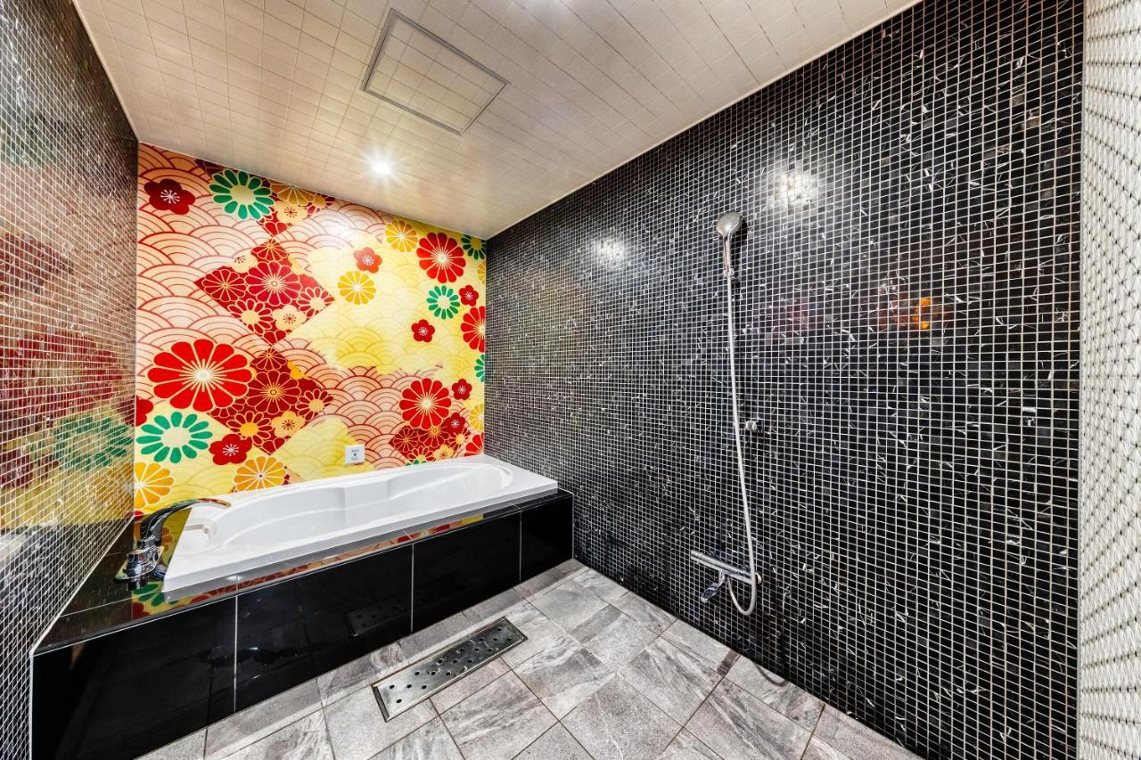 Hotel Lotus Gorgeous Japan Kyoto -Adult Only Buitenkant foto